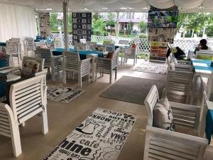 Restaurant Pool Sunny Beach